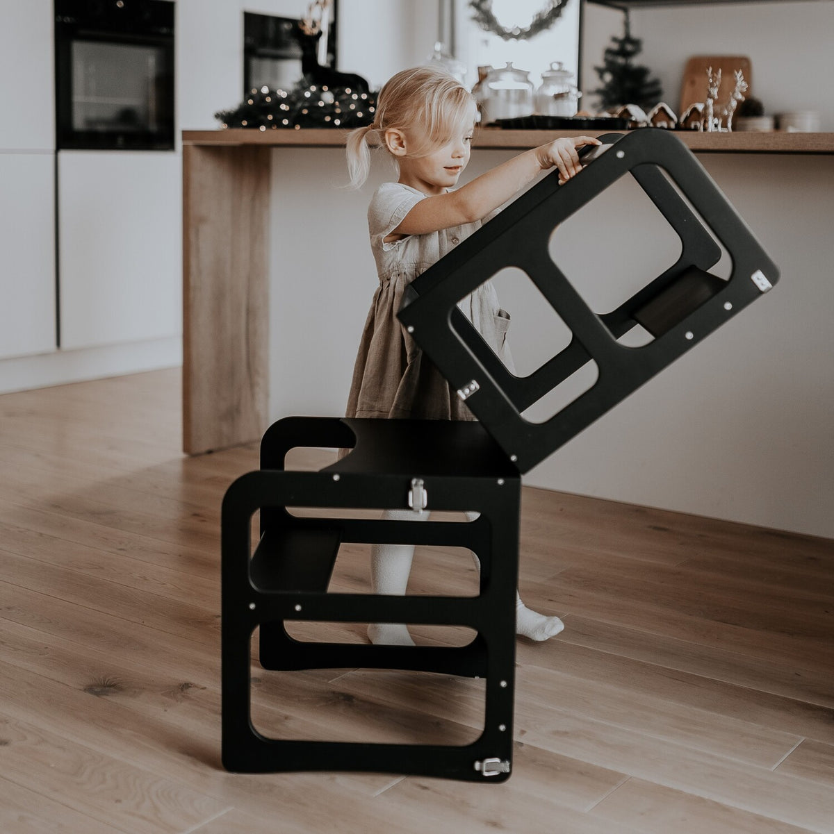 Torre di apprendimento 2 in 1 con tavolino – foto 3