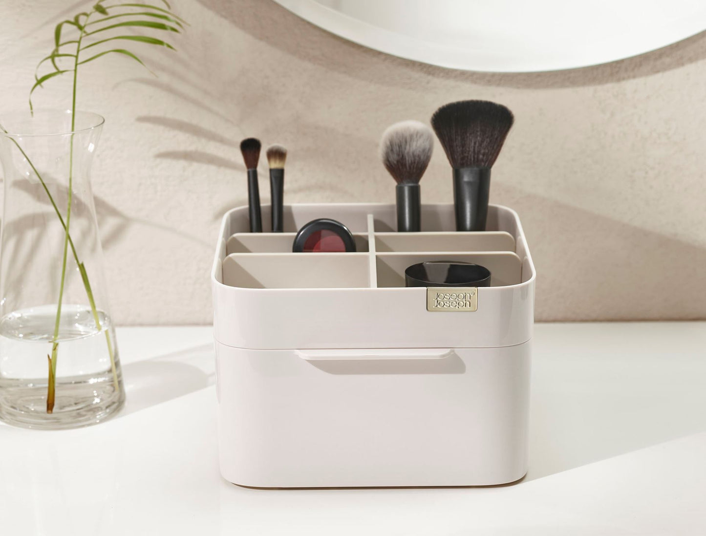 organizer-makeup-cassetto-magnetico - ambientazione